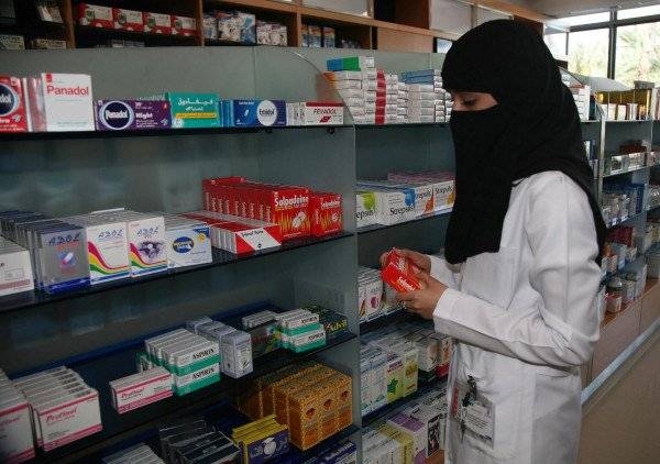Last month, the Saudi Shoura (Consultative) Council voted for a proposal to Saudize the pharmacy sector, one of the biggest commercial activities in the Kingdom. — Courtesy photo