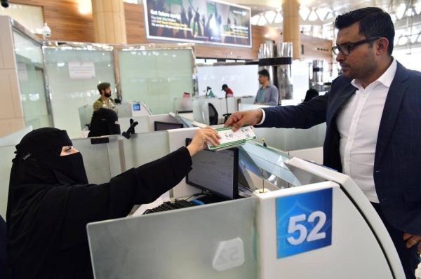 Jawazat completes automatic extension of re-entry visas of expats abroad