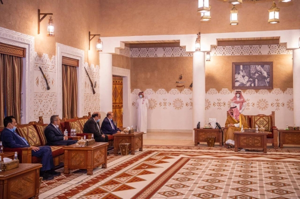 Prince Khalid Bin Salman received in Riyadh on Thursday Speaker of the Yemeni Parliament, Sultan Al-Barakani, members of the parliament and advisers to the president of Yemen. — SPA