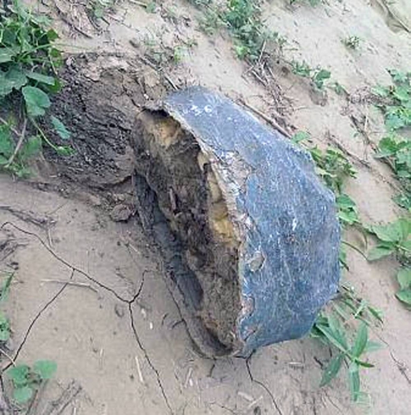 The Civil Defense Directorate in Jazan Region has stated that it had dismantled a mine in the  Ahad Al-Masarihah Governorate.