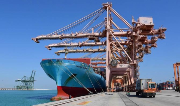 Port cranes containers shipping Saudi Arabia Industrial ports ships export inport containers, Apr. 17, 2019. — SPA