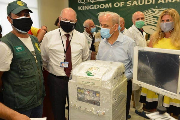 The KSRelief handed over the medical aid on Monday to Rafik Hariri University Hospital in Beirut in the presence of the Director of KSrelief's Office in Lebanon, Fahad Al-Qannas, and the secretary-general of High Relief Commission in Lebanon, Maj. Gen. Mohammad Khair. — SPA photos
