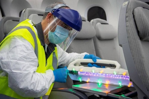 Boeing has begun testing a new prototype ultraviolet (UV) wand which has been developed with its airline customers, to provide disinfection for aircraft flight decks and cabins.