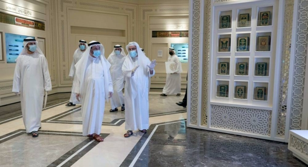 Dr. Sheikh Sultan Bin Muhammad Al Qasimi, supreme council member and ruler of Sharjah, visited on Saturday morning the Holy Qur’an Academy in Sharjah, the biggest Qur’an Academy in the world.
