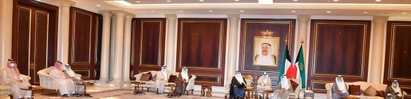 High-level delegation conveys Saudi leadership's condolences to Kuwaiti emir