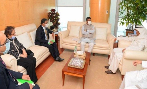Kuwaiti Oil Minister Khaled Ali Al-Fadhel meets with Indian Minister of Petroleum and Natural Gas, and Steel, Dharmendra Pradhan in Kuwait City.