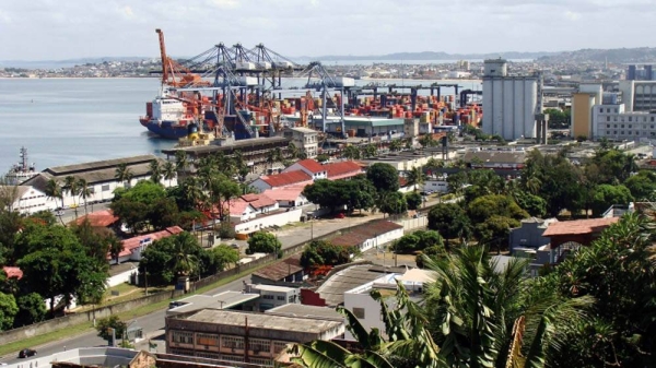 File photo shows a cargo ship docked at the port of Salvador in Brazil. — courtesy Mariana Ceratti/World Bank