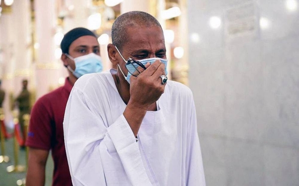 The Prophet’s Mosque witnessed on Sunday the second phase of gradual resumption of performing prayers within Al-Rawdah Al-Sharifah.