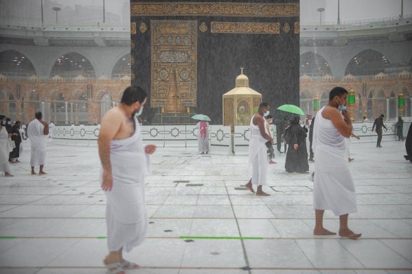 Heavy rains in Saudi Arabia - Residents warned against venturing into valleys