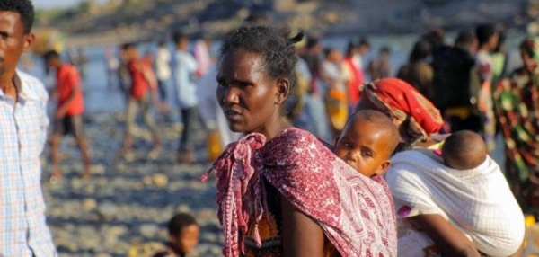 Ethiopian refugees fleeing clashes in the Tigray region cross the border into Sudan. — courtesy UNHCR/Hazim Elhag