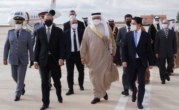 Bahrain's Foreign Affairs Dr. Abdullatif bin Rashid Al-Zayani and his accompanying delegation arrived in the Moroccan city of Laayoune on Monday. — BNA photo