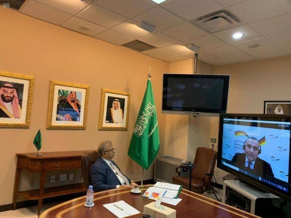 Saudi Arabia is committed to making all efforts to improve the lives of Yemenis, and it is the largest donor of aid to its neighbor, said Abdullah Bin Yahya Al-Muallami, the Kingdom’s permanent representative to the United Nations, on Monday.
