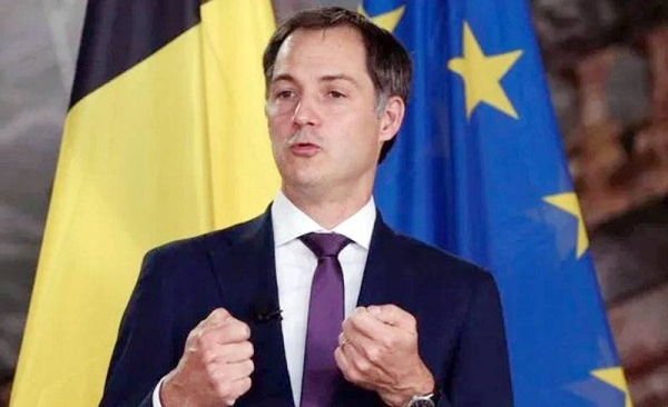 Belgian Prime Minister Alexander De Croo announced Sunday that Belgium’s borders would be closed for people traveling from the United Kingdom from midnight.