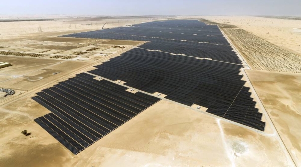 Abu Dhabi's 2GW solar plant in Al Dhafra