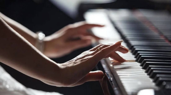 Saudi Arabia issues licenses for two music training institutes