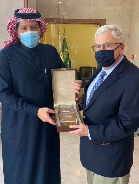 President of Saudi Arabia’s Oversight and Anti-Corruption Authority (Nazaha) Mazin bin Ibrahim Al-Kahmous received here on Monday Ambassador of the United States to Saudi Arabia John Abizaid and his accompanying delegation.
