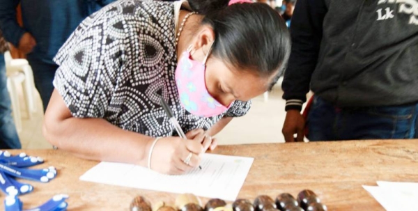 
'Reconciliation' bracelets have been given to members of an indigenous community in Nariño, Colombia, as part of the country's peace process. — courtesy UN Verification Mission in Colombia