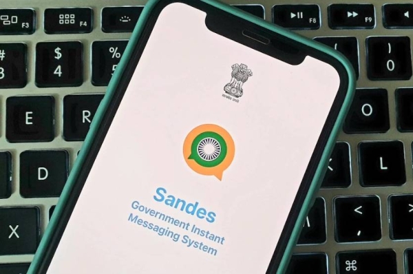 Similar to WhatsApp and other major instant messaging apps, Sandes (which means message in Hindi), an Indian government alternative to WhatsApp and other instant messaging apps has been launched by the National Informatics Centre (NIC).