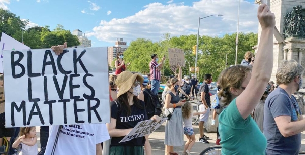 Anti-racism protesters in Brooklyn, New York, demonstrate demanding justice for the killing of African American, George Floyd. — courtesy UN News/Shirin Yaseen