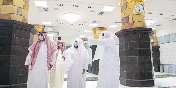 Sheikh Abdul Rahman Al-Sudais, head of the Presidency for the Affairs of Two Holy Mosques, took a field tour Tuesday to the Grand Mosque’s call to prayer place, in preparation for the blessed month of Ramadan.