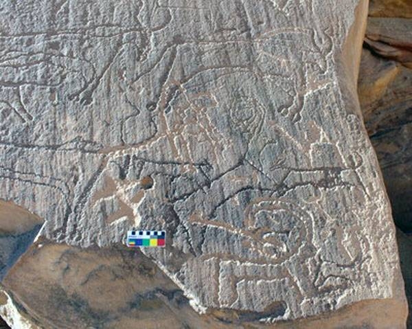 This burial site in a badlands area of AlUla in north-west Saudi Arabia is currently rare for Neolithic-Chalcolithic Arabia in being built above-ground and meant to be visually prominent.