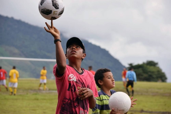 Football for reconciliation, an event held between people involved the Colombian peace process. — courtesy UNVMC/Jennifer Moreno