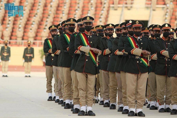 On behalf of Crown Prince Muhammad Bin Salman, Chief of General Staff Fayyad Bin Hamid Al-Ruwaili patronized the graduation ceremony of the 79th batch of King Abdulaziz Military College. — SPA photos