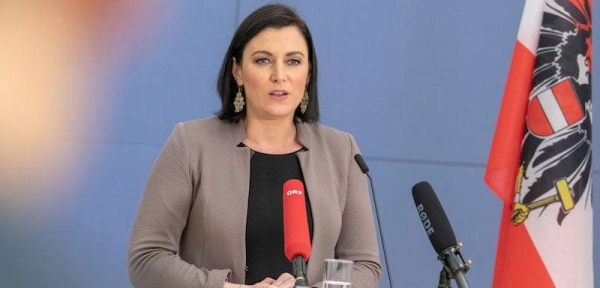 A total of 13 EU countries have agreed on specific criteria for issuing a green passport for tourism, confirming that the holder is free of COVID-19, Austria's Tourism Minister Elisabeth Köstinger revealed on Monday. — Courtesy file photo