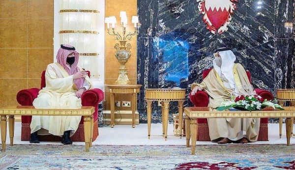 Bahrain King Hamad Bin Isa Al Khalifa received in Manama on Sunday Minister of Interior Prince Abdulaziz Bin Saud Bin Naif.