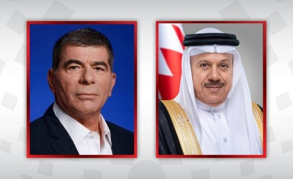 The agreement was reached after recent talks between Bahrain's Foreign Minister Abdullatif Al-Zayani, right, and his Israeli counterpart, Gabi Ashkenazi. — BNA photo
