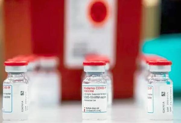 The World Health Organization has given the go-ahead for emergency use of Moderna’s COVID-19 vaccine.