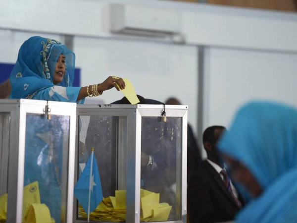 
File photo shows a Member of Parliament from the Somalia Federal Parliament casts her ballot during the first round of the 2017 presidential election. — courtesy UN Photo/Ilyas Ahmed