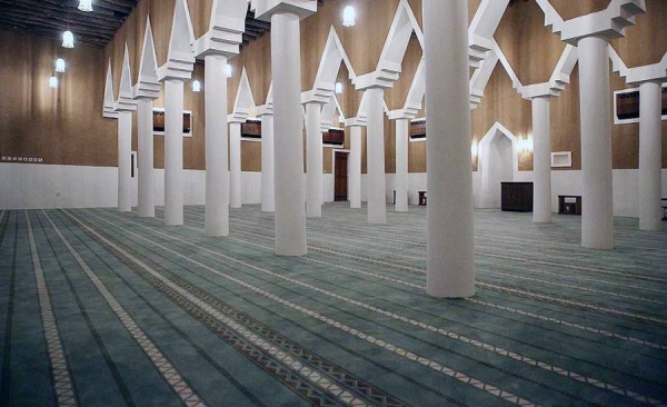 Historic Sudirah Mosque, which is believed to be one of the oldest mosques in the region dating back to 1356 AH, is located in Shaqra, 190 km northwest of Riyadh, and has undergone a complete renovation.