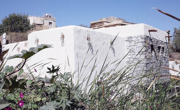 Al-Nassab Heritage Mosque was established in 1101 AH and is one of the oldest heritage buildings in Abha, Asir region.