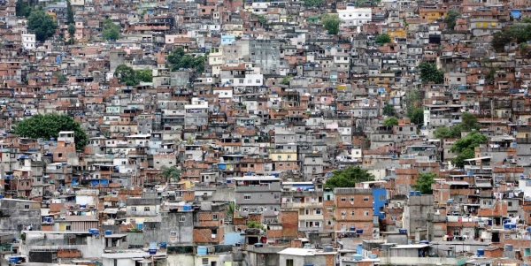 A sprawling favela along the hillside in Rio de Janeiro, Brazil. (file photo) — courtesy UNICEF/Giacomo Pirozzi