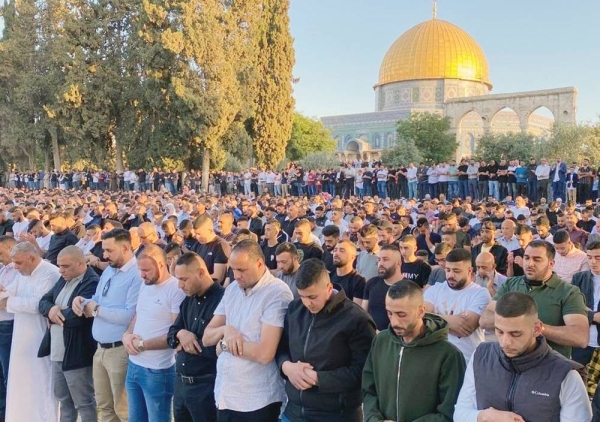 The Islamic Waqf Department in Al Quds said Thursday that more than 100,000 worshipers perform Eid prayers at Al-Aqsa mosque.