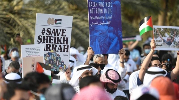 Kuwaiti citizens and residents rally in support of Palestinians. — Courtesy Kuwait Times