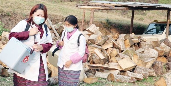 A grade six student in Paro, Bhutan, promotes the wearing of facemasks. — courtesy UNICEF/Sonam Pelden