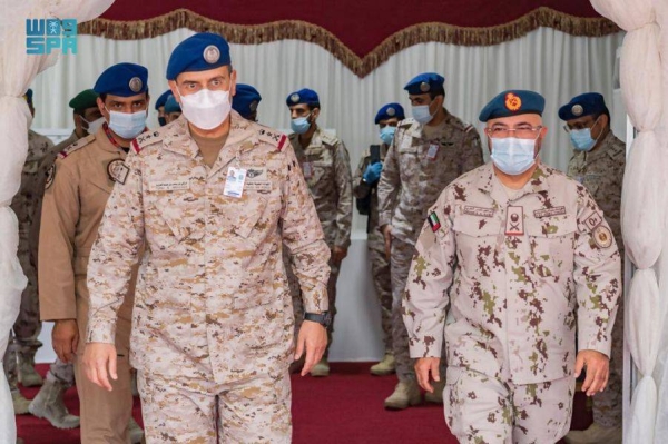 Saudi Air Force chief hosts Emirati counterpart at King Abdulaziz Air Base