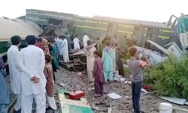 Two express trains collided in southern Pakistan early Monday, killing at least 30 passengers, authorities said, as rescuers and villagers worked to pull injured people and more bodies from the wreckage.