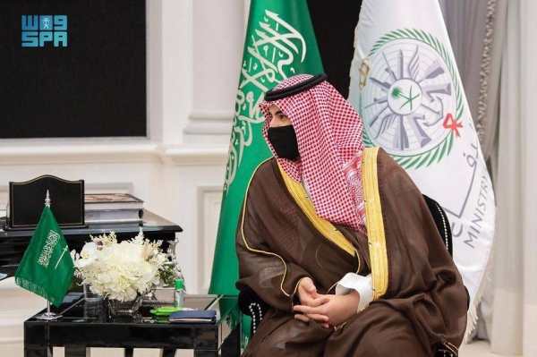 Saudi Arabia’s Deputy Defense Minister Prince Khalid Bin Salman met on Monday with British Foreign Secretary Dominic Raab, who is an official visit to the Kingdom.