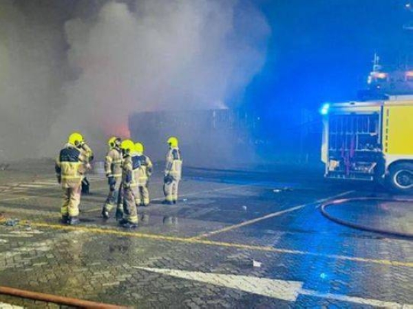  Emirati Minister of Energy and Infrastructure Suhail Al Mazrouei has said that the UAE took swift action in containing the fire at Jebel Ali Port, showcasing its robust responsibility to control maritime accidents and manage risks. — Courtesy photo