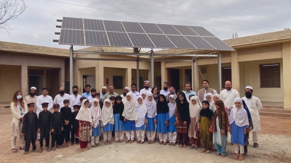 
As part of the project, solar energy panels have been installed to provide clean, sustainable and renewable electricity in seven hard-to-reach areas in the south of Pakistan’s Khyber Pakhtunkhwa province. (@SaudiFund_Dev)