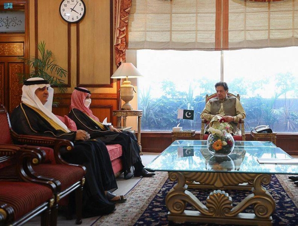  Pakistan’s Prime Minister Imran Khan met here on Tuesday with Saudi Arabia’s Foreign Minister Prince Faisal Bin Farhan, who is currently visiting Islamabad.