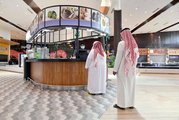 'Saudization move in malls will create 
15,000 jobs for Saudi men and women'