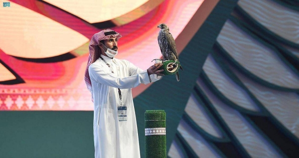 The auction, which will run until Sept. 5, is being organized by the Saudi Falcons Club with the participation of top falconers from around the world.
