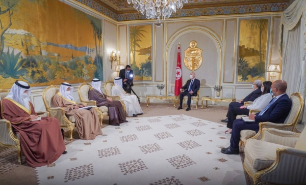 Tunisian President Kais Saied met here on Monday with Bahrain’s Foreign Minister Kais Saied Abdullatif Al-Zayani. — BNA photos