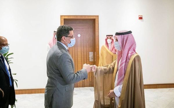 Foreign Minister Prince Faisal Bin Farhan met here on Wednesday with Yemeni Minister of Foreign Affairs and Expatriate Affairs Ahmed Awad Bin Mubarak.