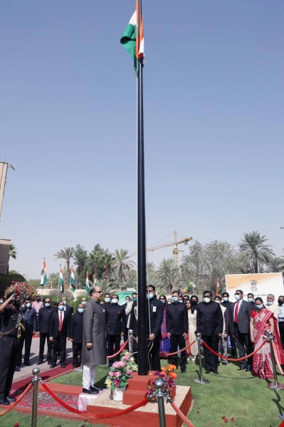 Ambassador Dr. Ausaf Sayeed hoisted the national flag in the Embassy in Riyadh.