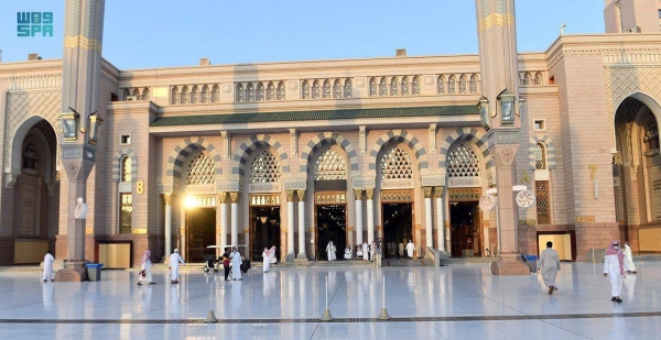 Ministry of Hajj: No need for permit to perform prayer at Prophet’s Mosque